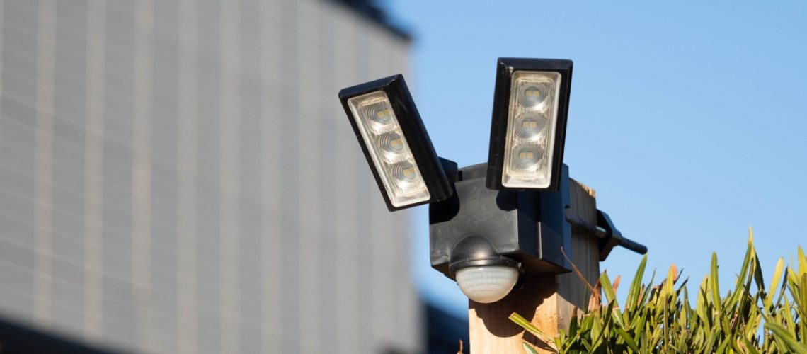 Smart-Lighting-Solutions-to-Reduce-Energy-Costs-in-Offices-and-Retail-Spaces-electrician-new-orleans-b-powered-electric